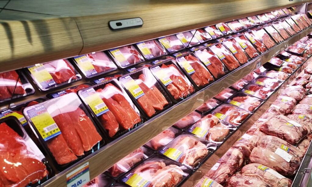 China to Impose Additional 55% Tariff on Some Beef Imports from January 2026