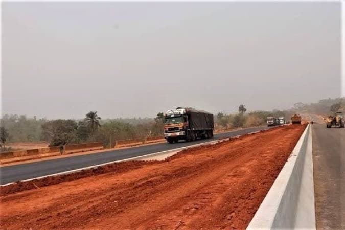 FG Urges Contractors to Speed Up Work on Abuja–Lokoja Road Projects