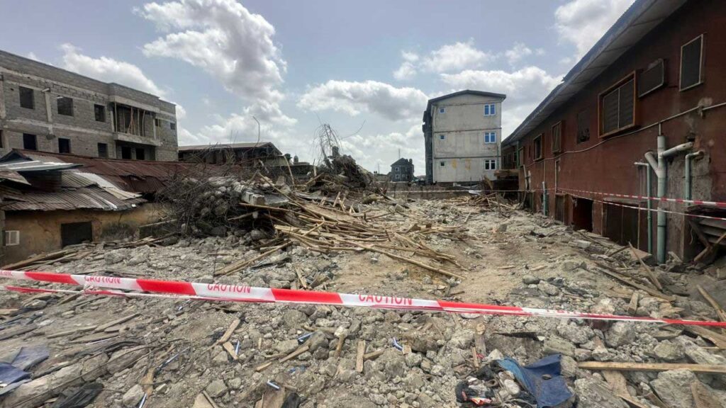 Eyewitnesses Recount Narrow Escape After Building Collapse in Lagos