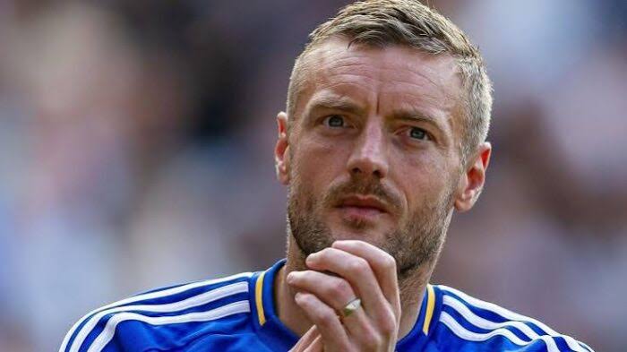 Burnley Sign Jamie Vardy on Deal Until End of Season